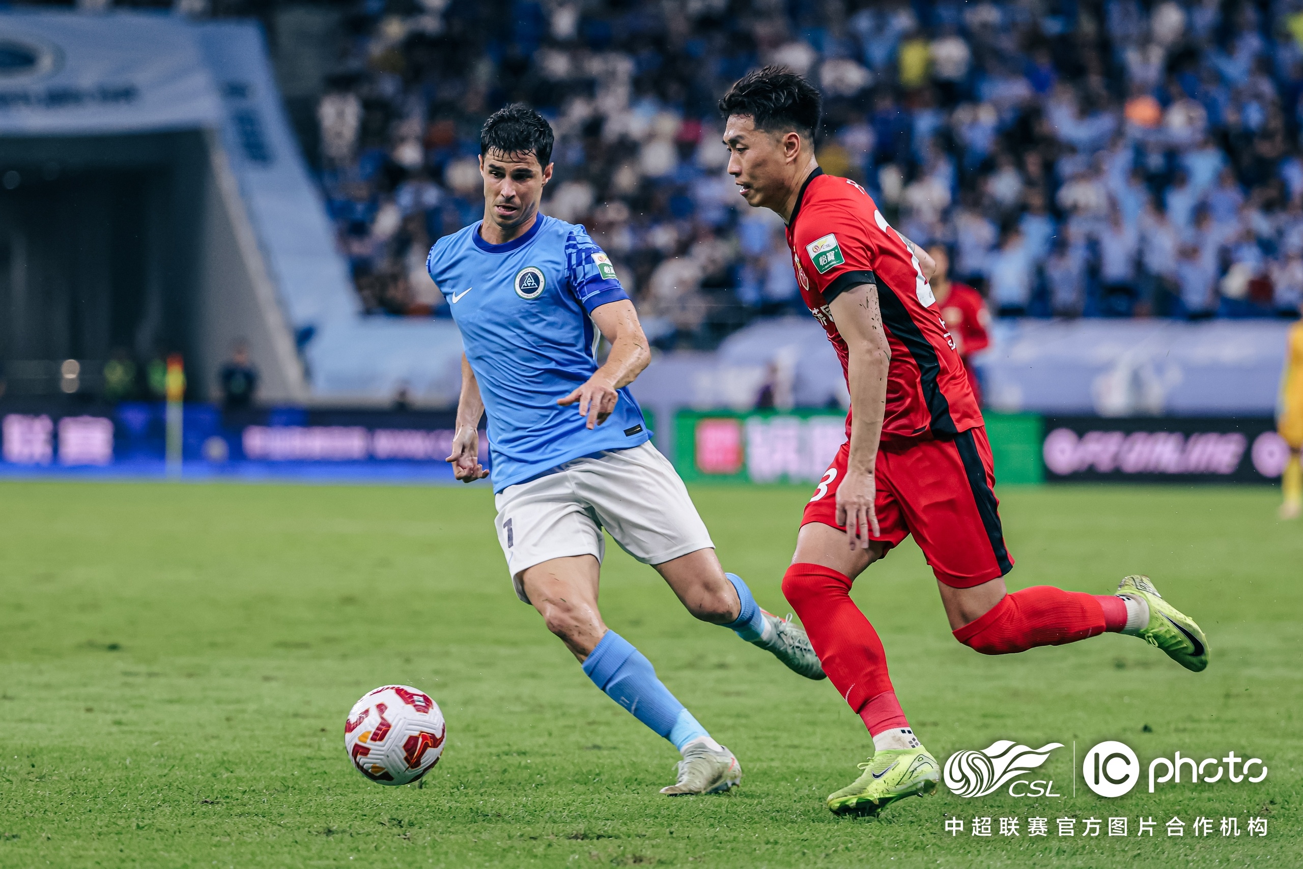 关于关键时刻英超传出新动向，深圳男篮战术微调，管理层表态：信心回归，年轻球员得到机会的信息