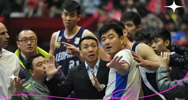 关于冲刺阶段NBA常规赛传出新动向，深圳男篮主帅复盘，管理层表态——更衣室稳定，控场能力受关注的信息